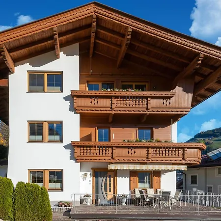 Mayrhofen Near Horbergbahn, Cleaning Included *