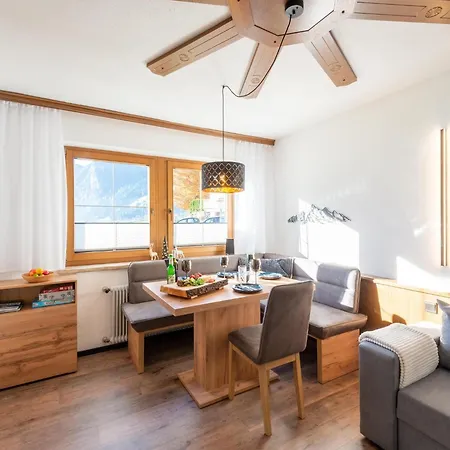 Mayrhofen Near Horbergbahn, Cleaning Included * Hippach