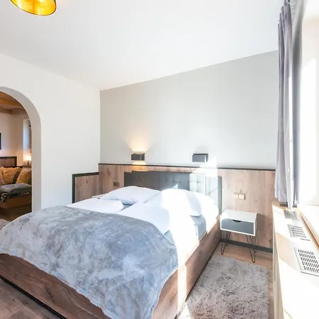 Mayrhofen Near Horbergbahn, Cleaning Included * Hippach